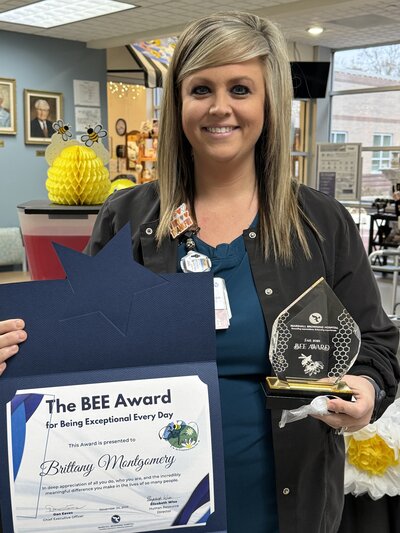 Brittany Montgomery, RT(R) RMDS RVT, Ultrasound Technologist and X-ray Technologist, receives BEE Award.Brittany Montgomery, RT(R) RMDS RVT, Ultrasound Technologist and X-ray Technologist, receives BEE Award.